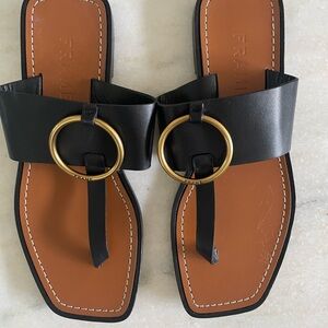 Frame Denim Black Leather Toe-Post Sandals with Gold Ring